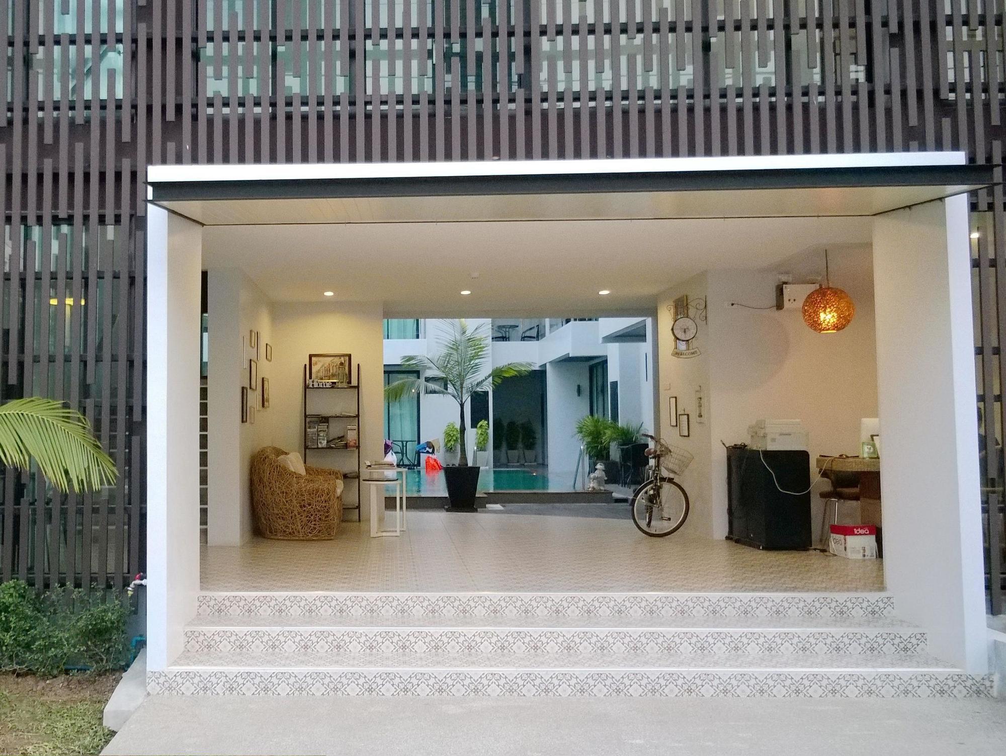 Good Day Phuket Hotel Экстерьер фото