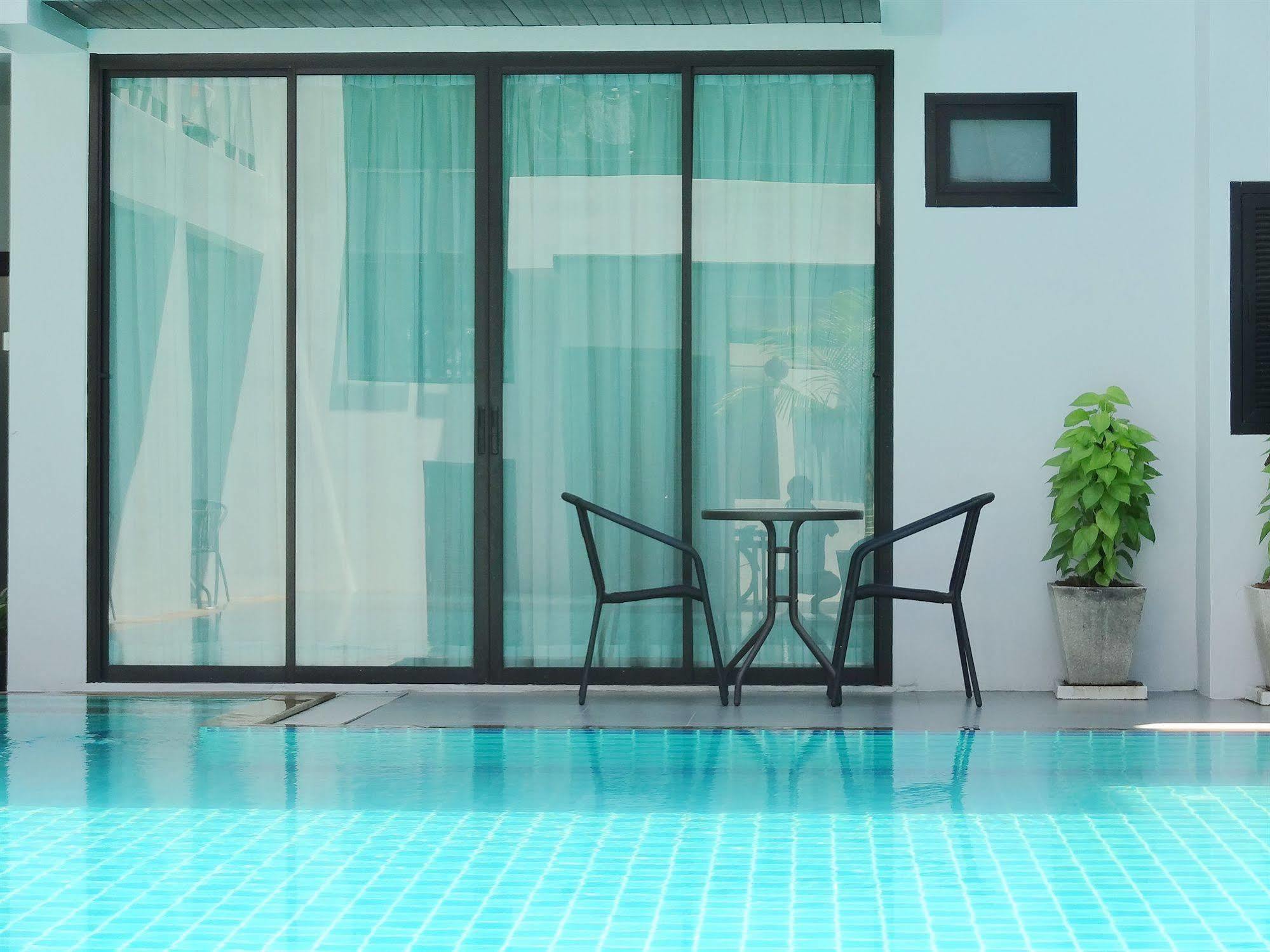 Good Day Phuket Hotel Экстерьер фото